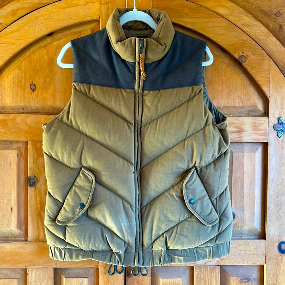 Filson RARE Women’s Down Leather Vest size Large
